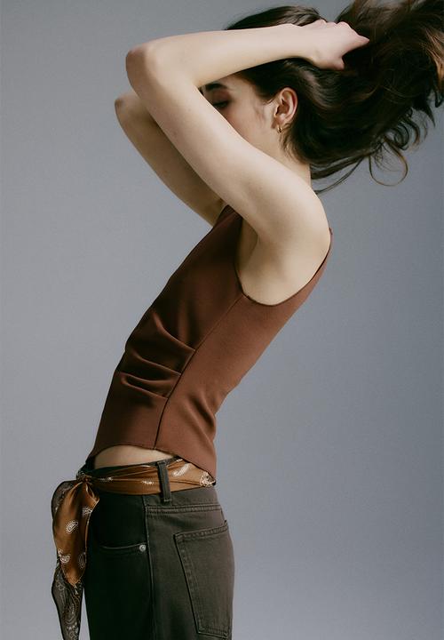 H&M - Asymmetric top - brown