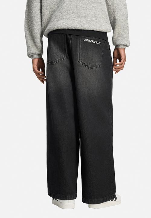 adidas Originals -  Originals Jeans Mid-Rise Wide Leg Denim  - True Black 