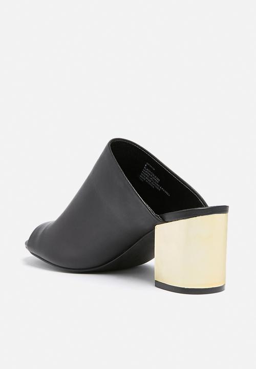 Steve Madden - Infinity