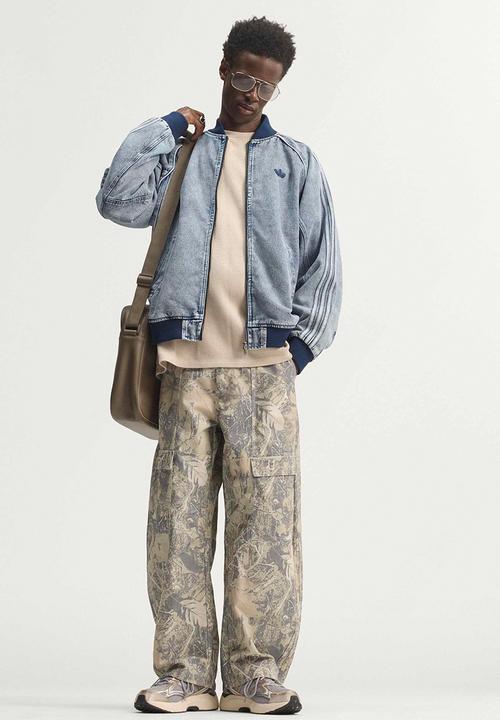 adidas Originals -  SST Gothic Denim Track Top, - Light Denim
