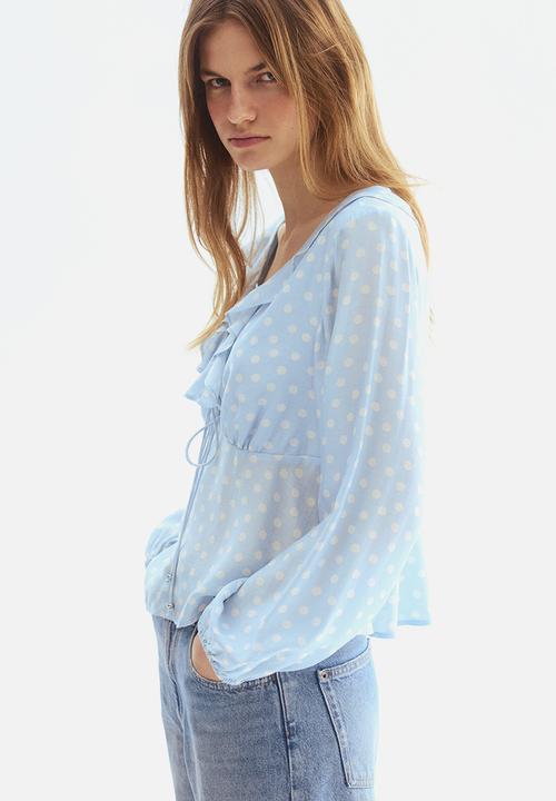 H&M - Flounce-trimmed blouse - light blue/polka dot