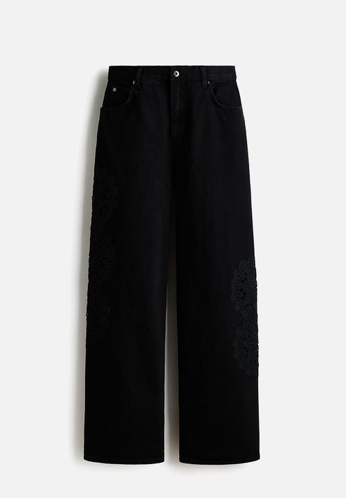 H&M - Crochet look-detail jeans - black