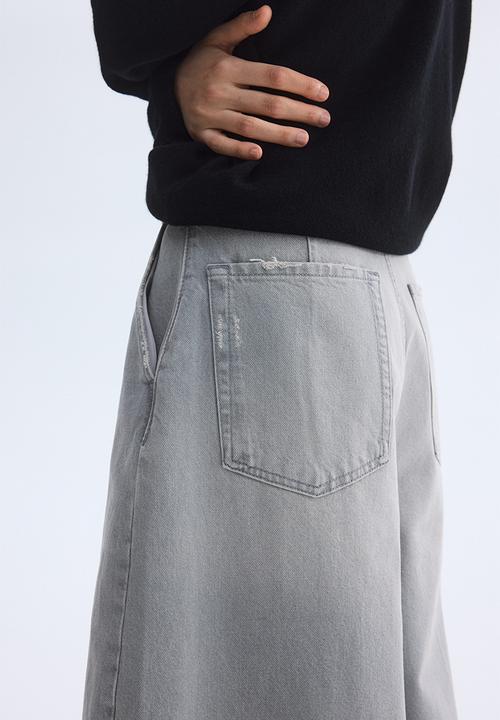H&M - Barrel leg regular waist jeans - light denim grey