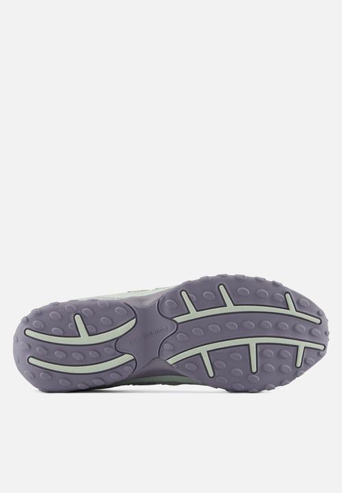 New Balance  - 204L