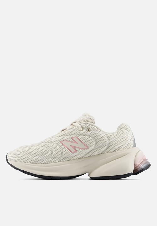 New Balance  - 5030