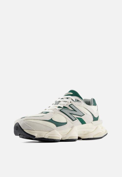 New Balance  - 9060