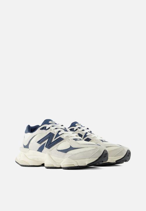 New Balance  - 9060