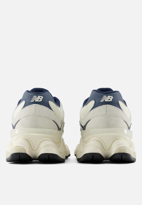 New Balance  - 9060