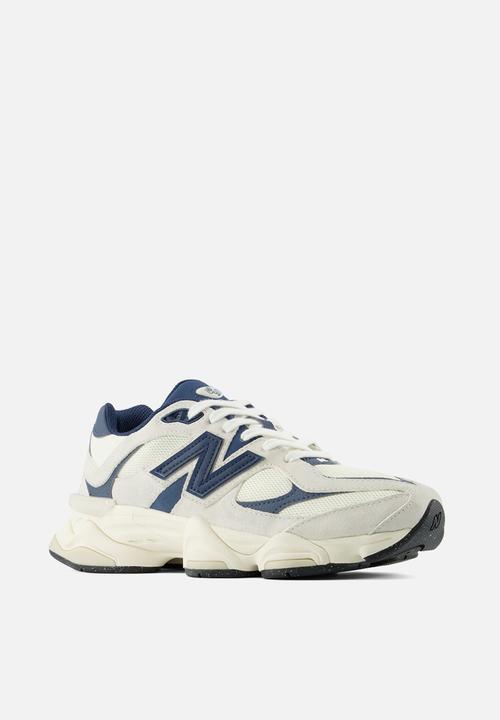 New Balance  - 9060