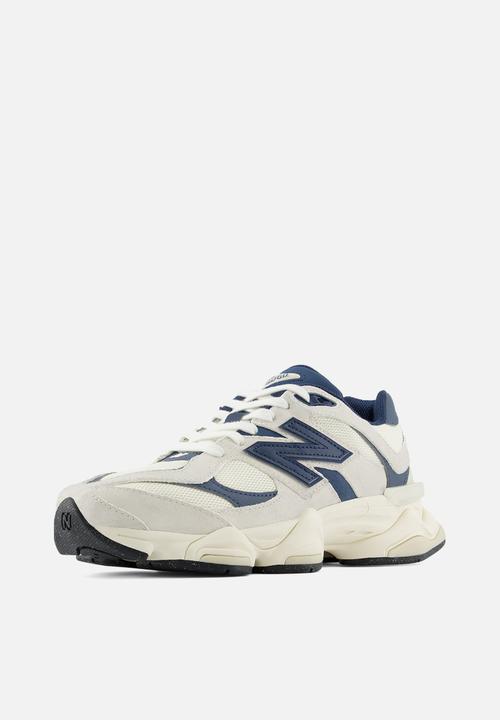 New Balance  - 9060