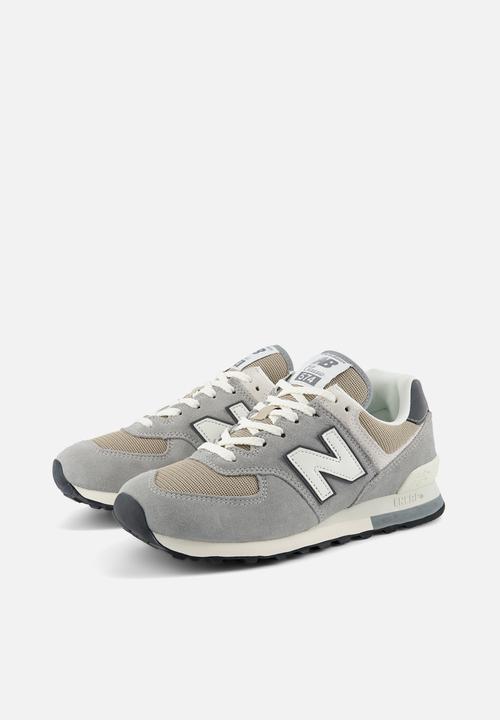 New Balance  - 574