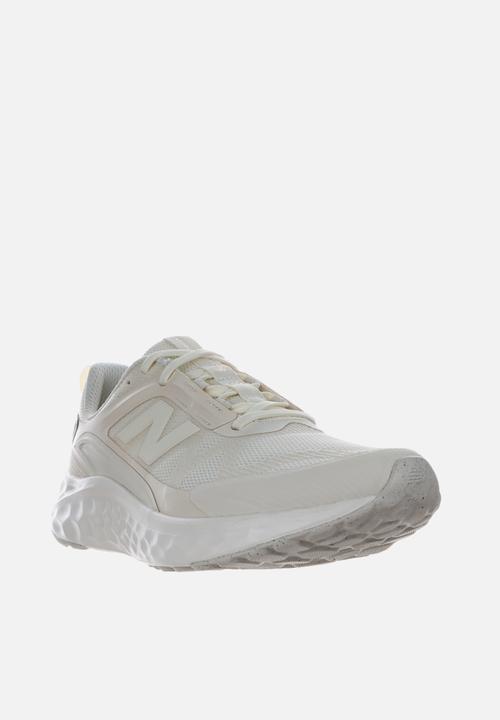 New Balance  - Fresh Foam Arishi v4 Utility