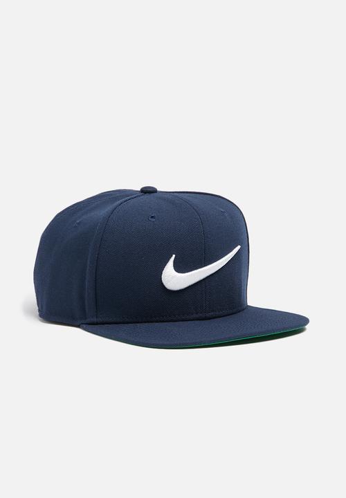 Nike - Nike swoosh pro
