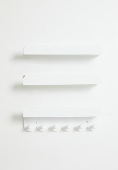 Pop Candy - Scalloped wall shelf - white