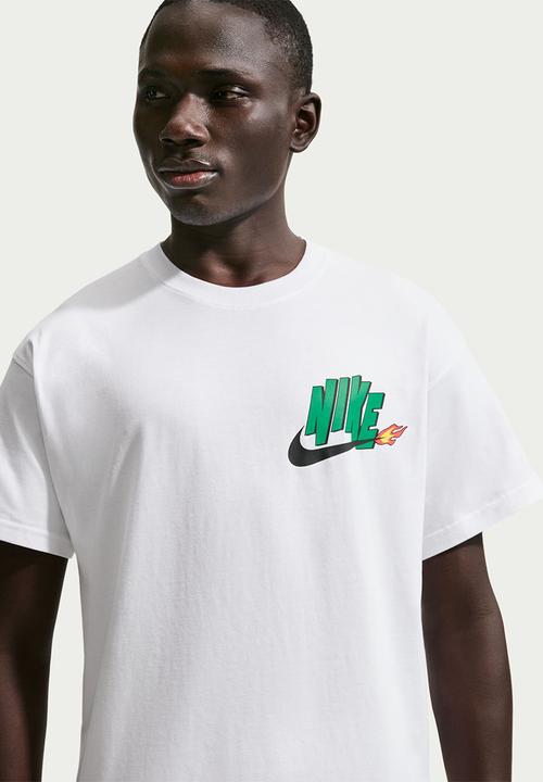 Nike - NSW GFX Chilli Graphic T-Shirt i- White