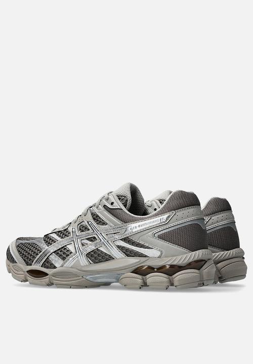 ASICS - GEL-CUMULUS 16