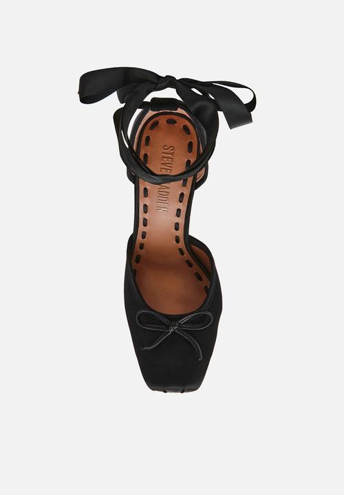 Steve Madden - Larina square toe ankle strap - black satin