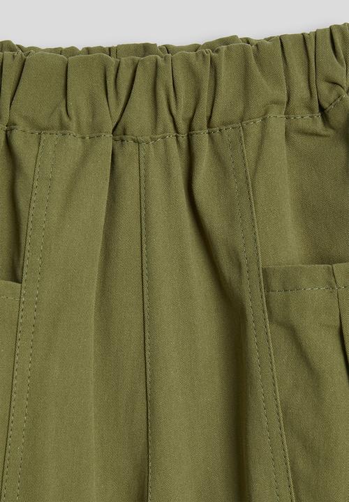 Pop Candy - Big pocket shorts - army green