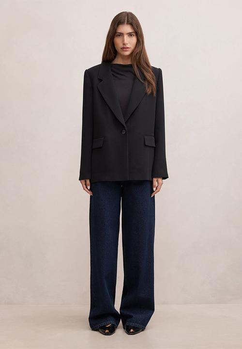 Forever New - Demi single breasted blazer in black