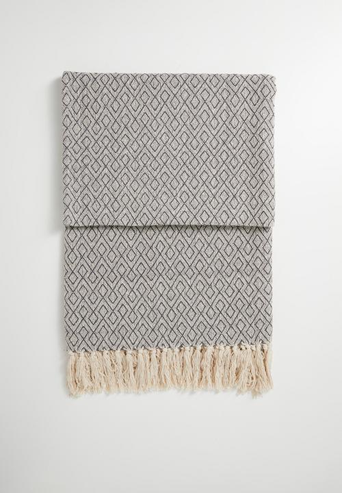 Sixth Floor - Marley Cotton Geo Throw - Grey