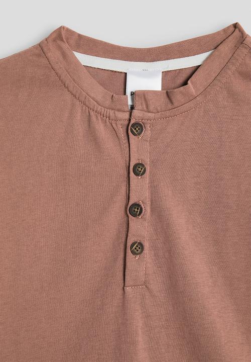 Pop Candy - Henley tee - dusty mauve