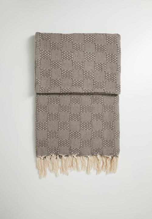 Sixth Floor - Fin Cotton Geo Throw - Natural