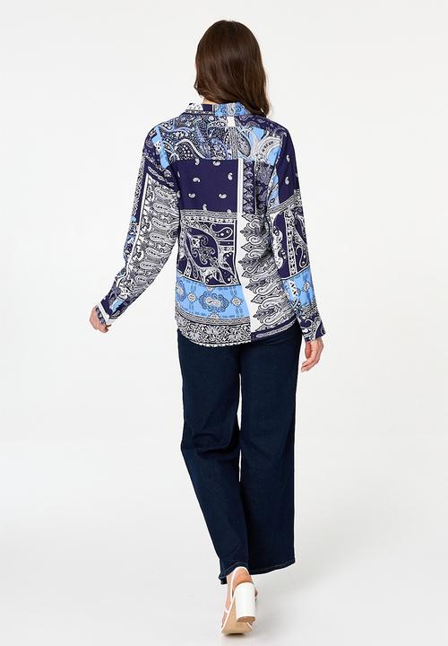 Izabel London - L/S Button Through With Collar Hankerchief Print Top - Navy