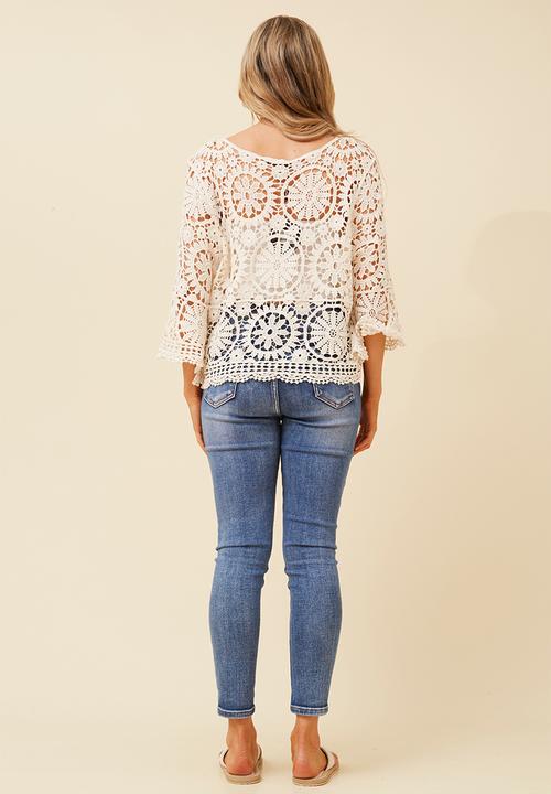 MANDI - 3/4 Sleeve Loose Crochet V-Neck With Tie Cardi - Cream