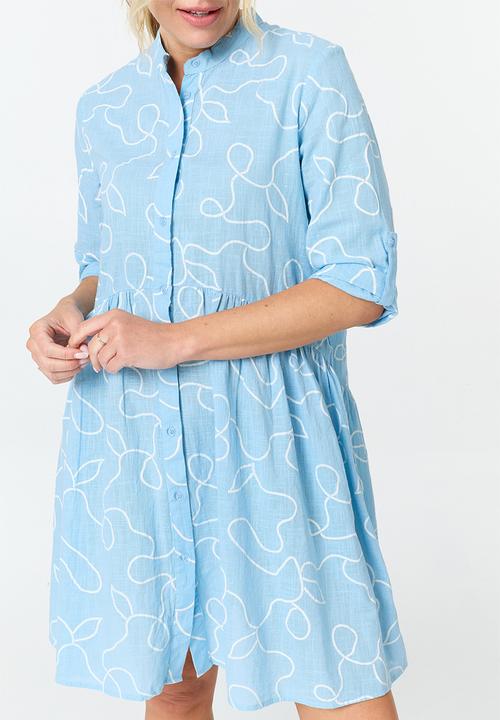 Stella Morgan - 3/3 Sleeve Mandarin Collar Tiered Midi Dress - Blue