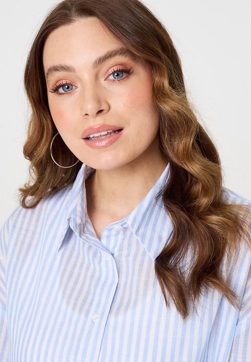 Stella Morgan - L/S Button Through Easy Wearing Stripe Shirt With Dropped Shoulder - Blue