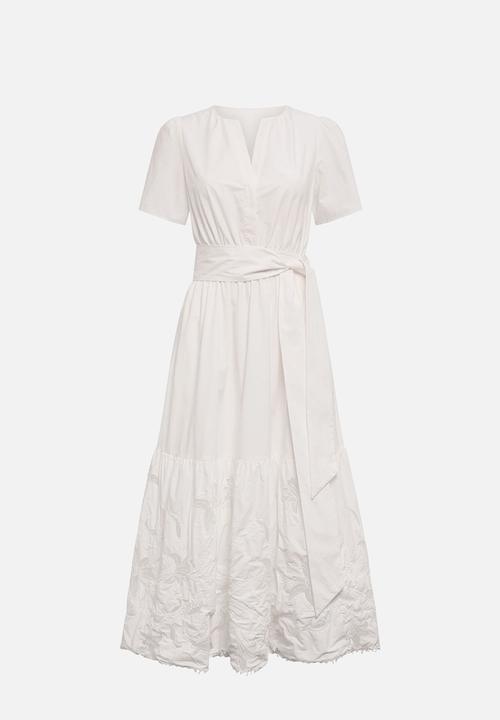 Forever New - Matilda embroidered tie midi dress in porcelain