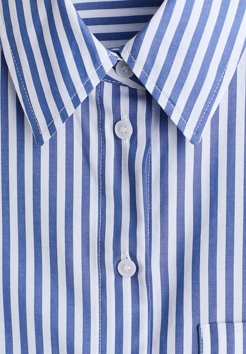 H&M - Short poplin shirt - blue/striped