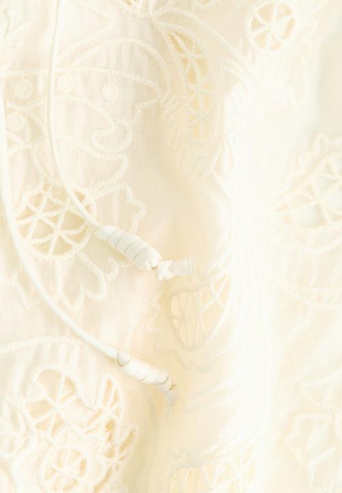 H&M - Broderie anglaise blouse - cream