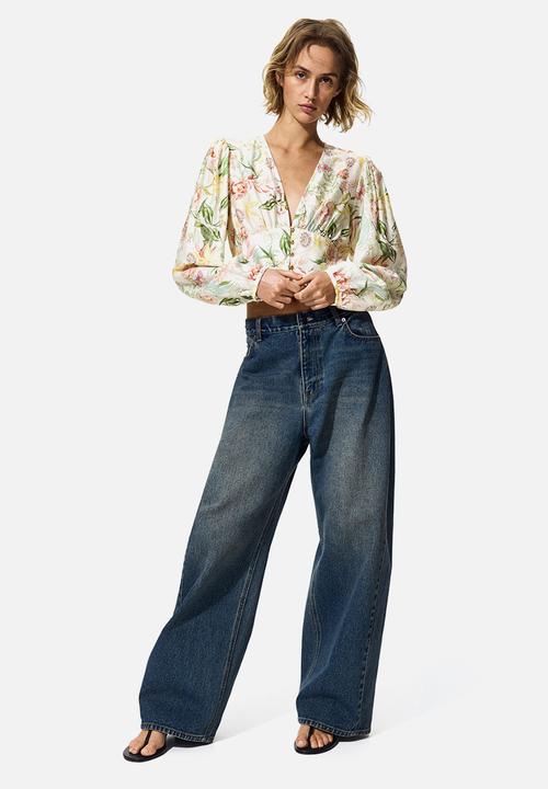 H&M - V-neck blouse - cream/floral