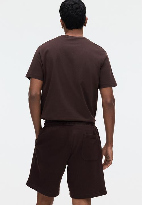 H&M - Regular fit sweatshorts - dark brown