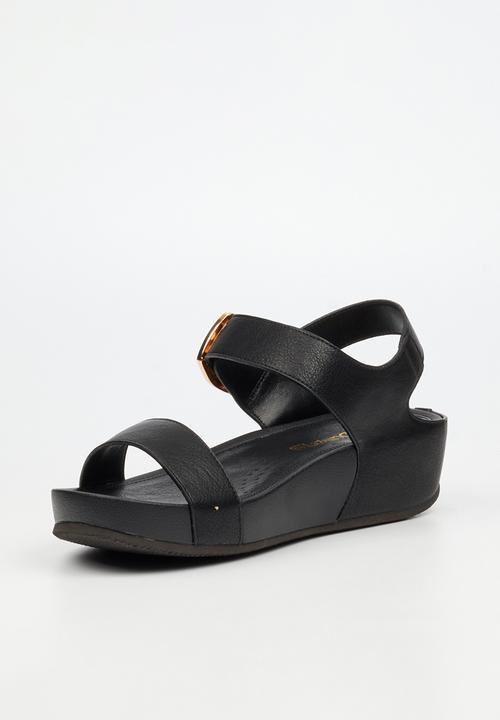 Butterfly Feet - Delia 16 ankle strap sandal - black