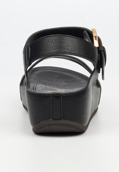 Butterfly Feet - Delia 16 ankle strap sandal - black
