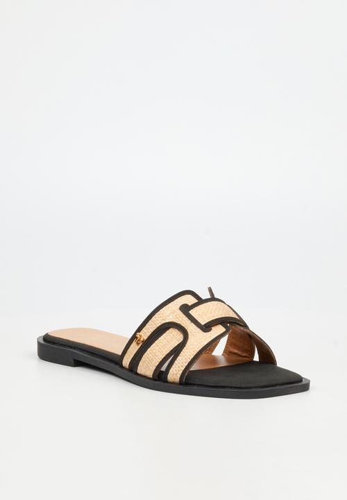 Butterfly Feet - Dorey 7 woven sandal - black