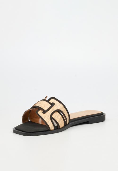 Butterfly Feet - Dorey 7 woven sandal - black