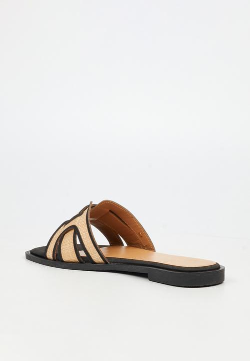 Butterfly Feet - Dorey 7 woven sandal - black
