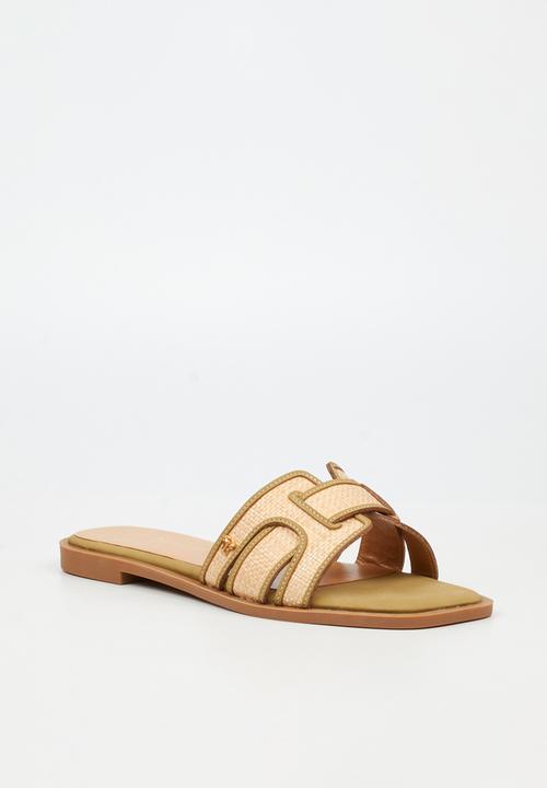 Butterfly Feet - Dorey 7 woven sandal - olive