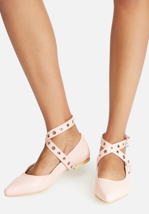 dailyfriday - Studded flat