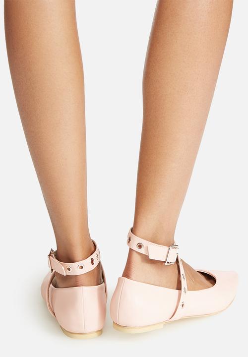 dailyfriday - Studded flat