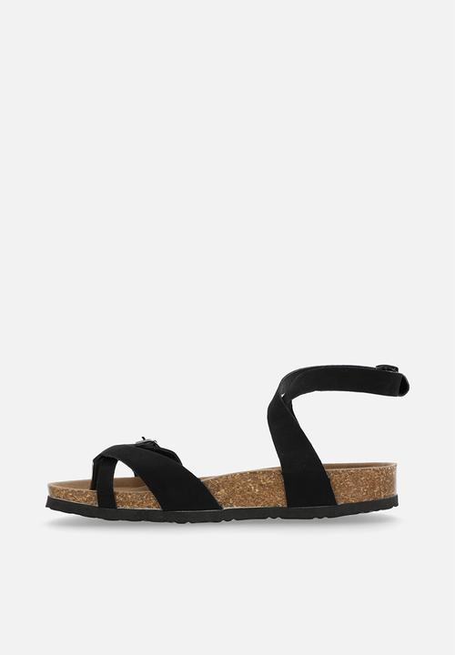 Pop Candy - Criss cross strapped sandals - black