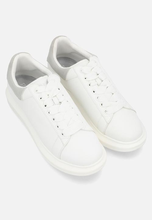Steve Madden - Iccey ice suede - white