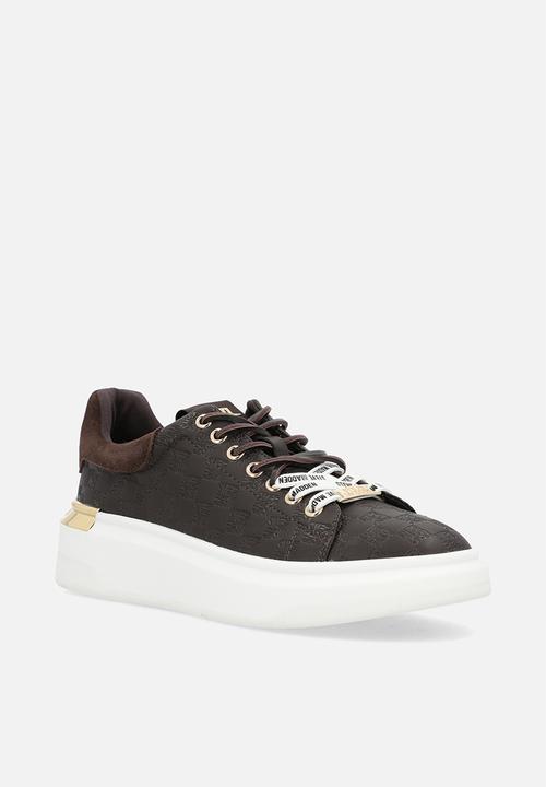Steve Madden - Glider-charm sneaker - chocolate brown