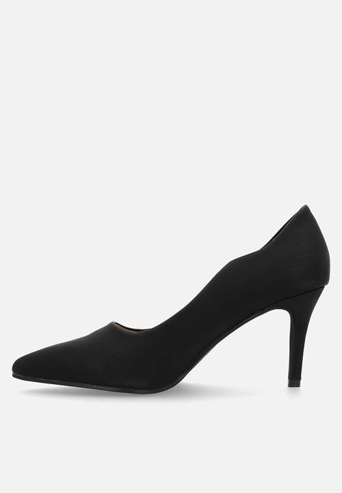 Madison® - Penny scalloped 2 court - black 1