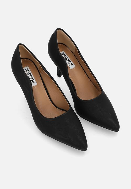 Madison® - Penny scalloped 2 court - black 1
