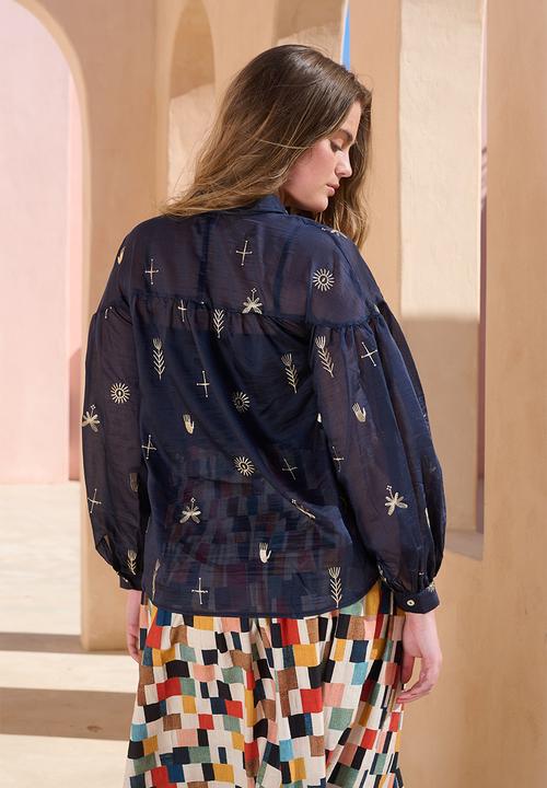 Me&B - Hands Embroidery Bellow Sleeve Shirt - Ink/Ecru