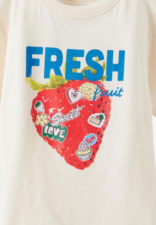 Cotton On - Essential Short Sleeve Graphic Tee - Dark Vanilla/Fresh Fruit